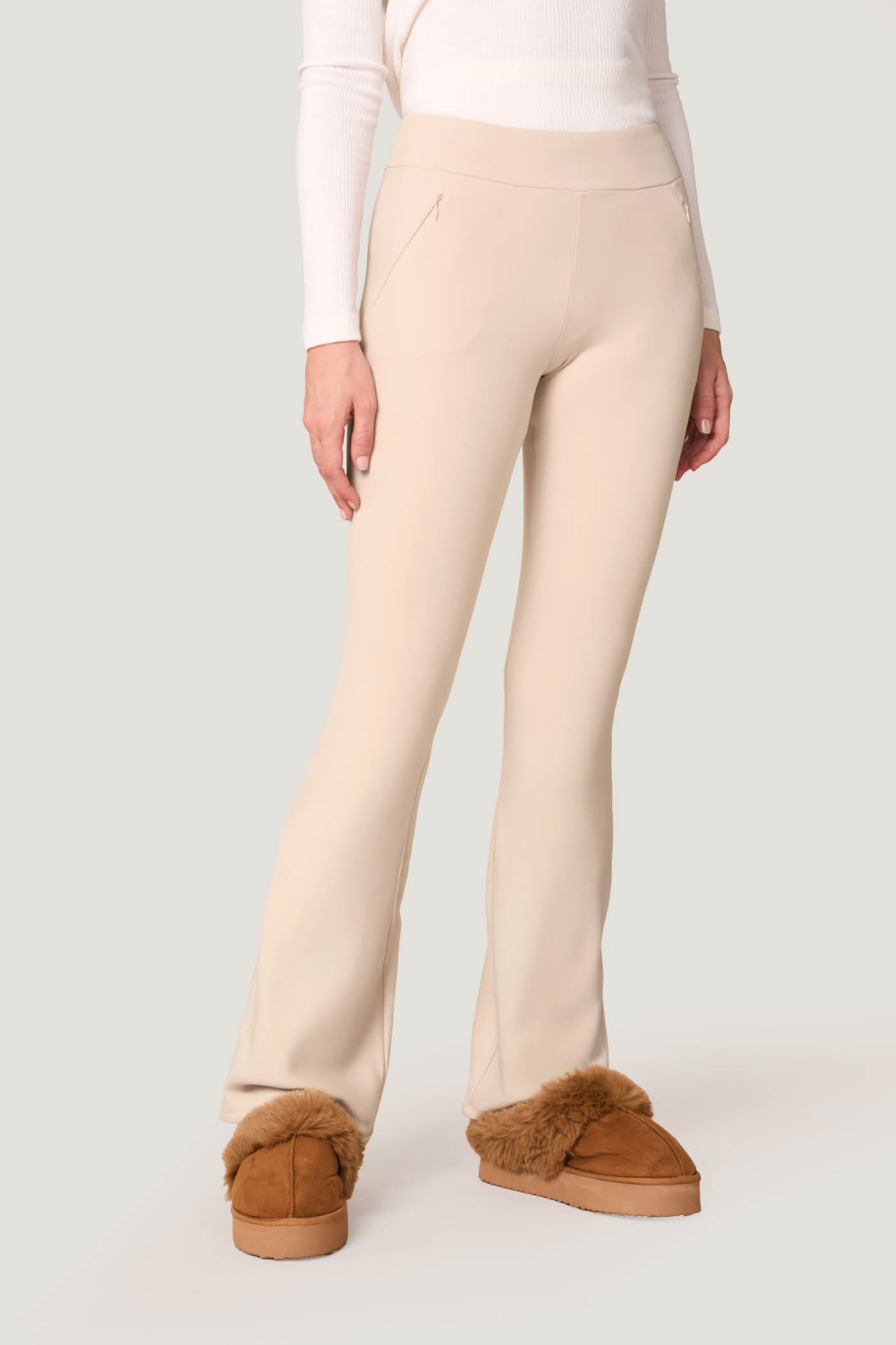 Pantaloni Flare Effetto Termico