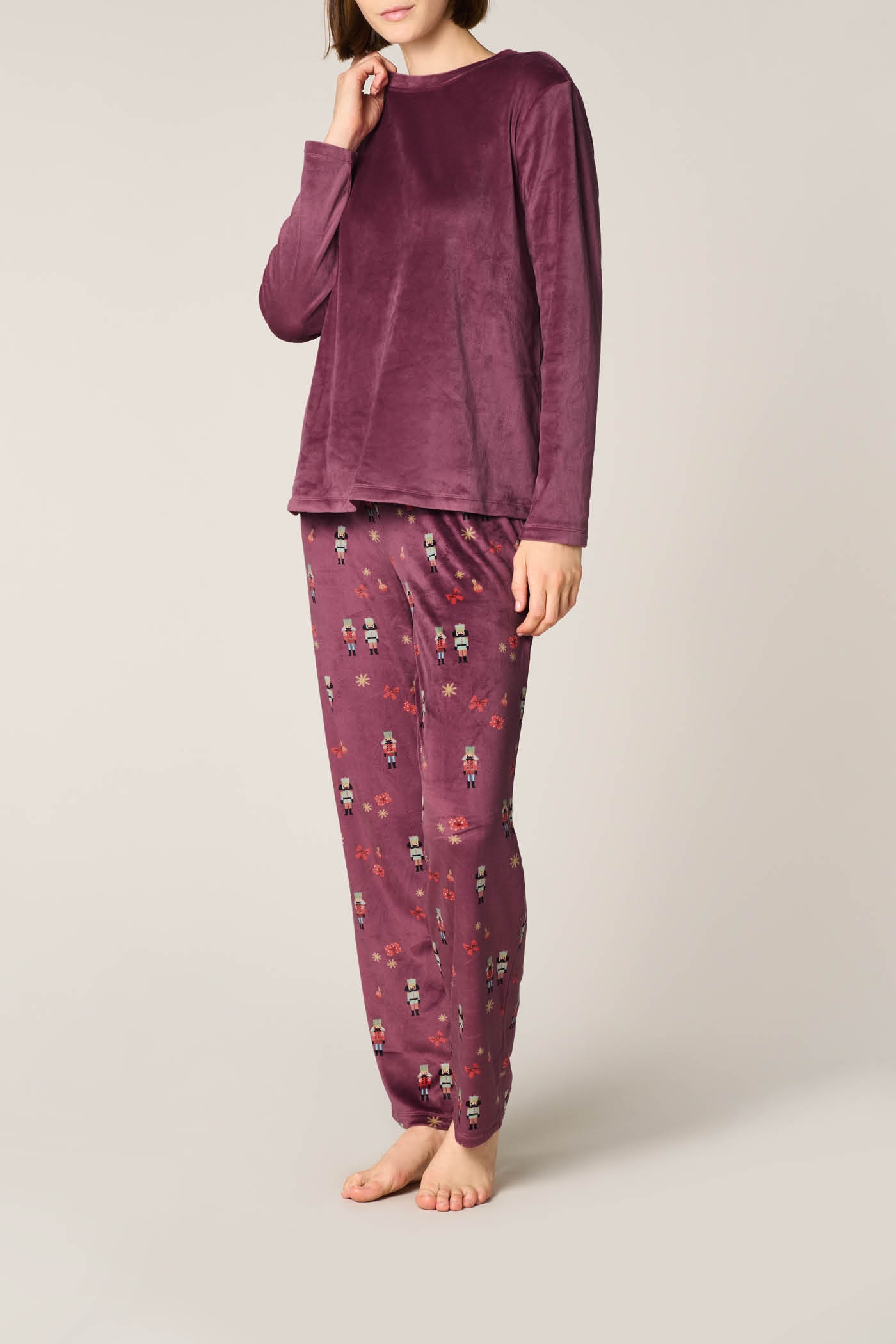Golden point pigiama store