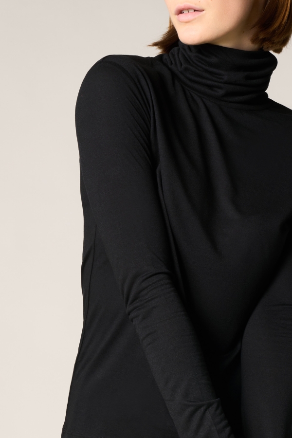 Maglia Dolcevita in viscosa