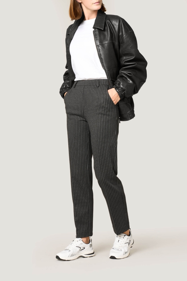 Pantaloni Straight Pinstripes